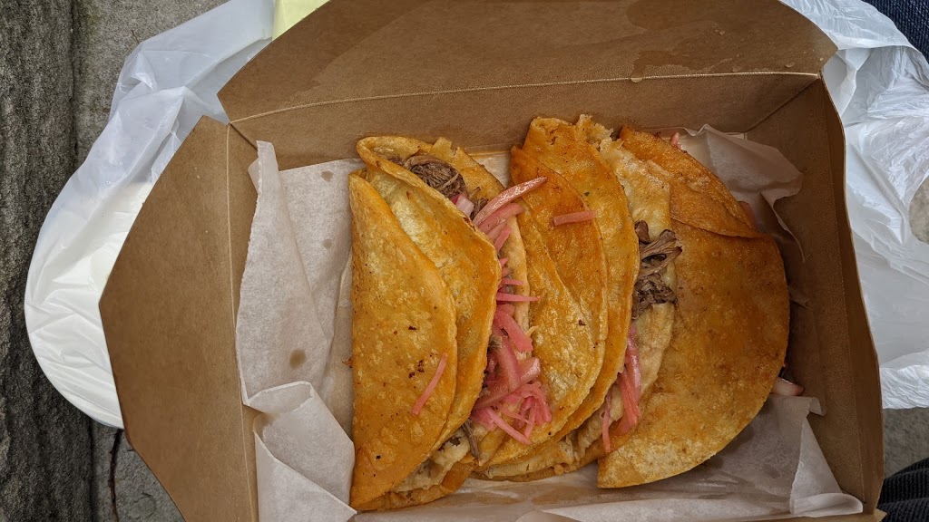 ATX Bodega | restaurant | 3517 N Spaulding Ave, Chicago, IL 60618, United States | 8475803331 OR +1 847-580-3331