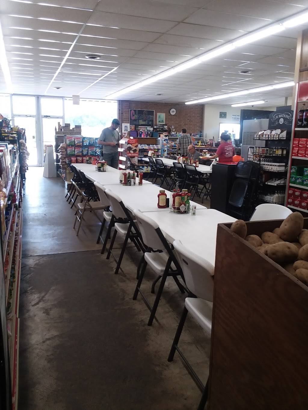 Colony General Store | restaurant | 1814 FM 645, Tennessee Colony, TX 75861, USA | 9039282611 OR +1 903-928-2611