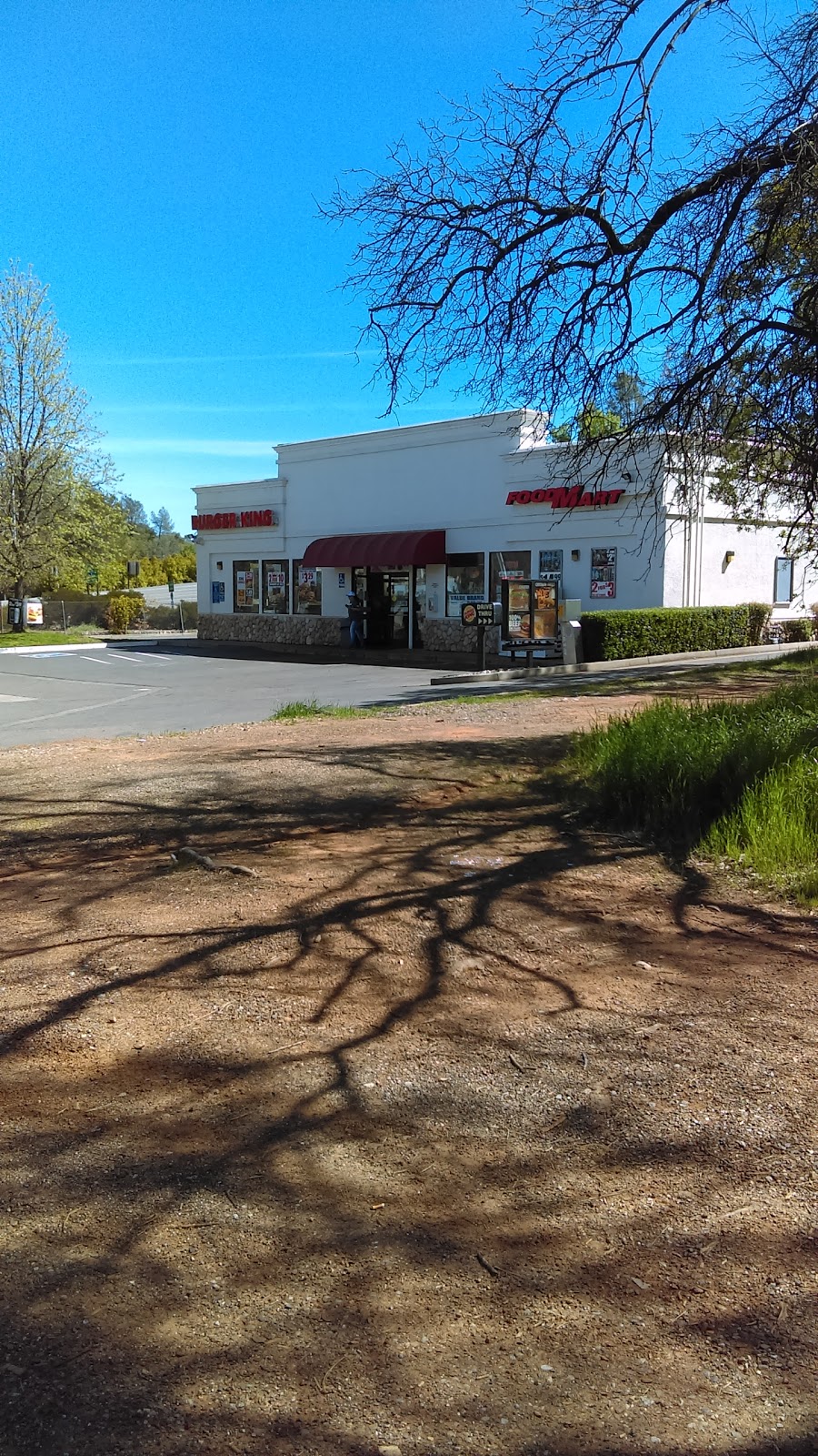 Shell | restaurant | 1725 Cascade Blvd, Shasta Lake, CA 96019, USA | 5302752775 OR +1 530-275-2775