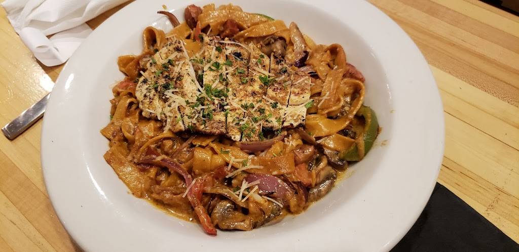 Bucky Moonshines | restaurant | 2912 Elm St, Dallas, TX 75226, USA | 2147486901 OR +1 214-748-6901