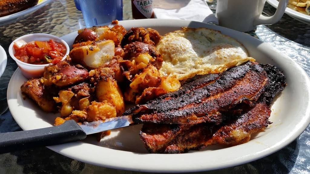 Mrs. Olsons Coffee Hut | restaurant | 2800 Harbor Blvd, Oxnard, CA 93035, USA | 8059859151 OR +1 805-985-9151