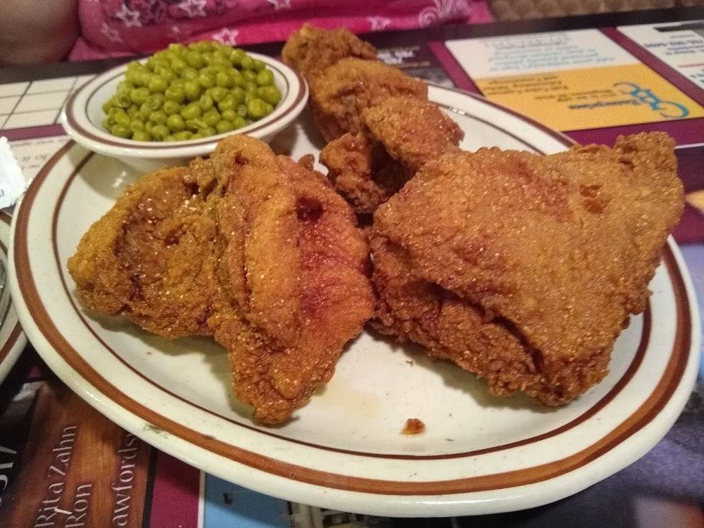 Crawfordsville Forum Family | restaurant | 1410 Darlington Ave, Crawfordsville, IN 47933, USA | 7653618751 OR +1 765-361-8751