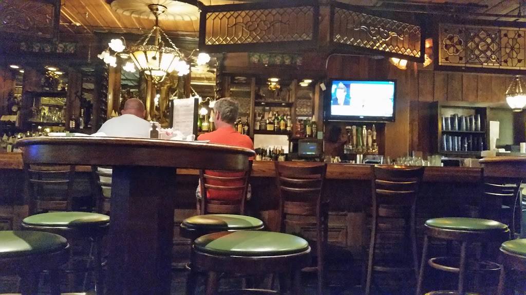 Gullivers Pizza | meal takeaway | 2727 Howard St, Chicago, IL 60645, USA | 7733382166 OR +1 773-338-2166