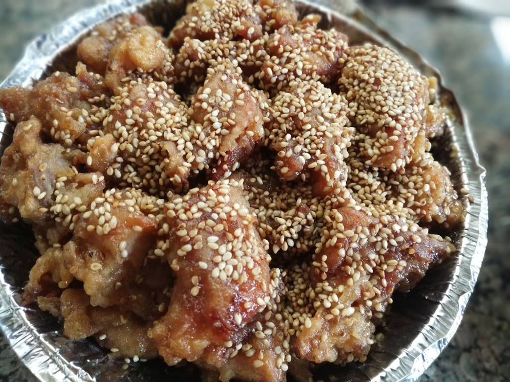 Chilli Chicken House (CCH) | restaurant | 7700 Hurontario St Unit 108a, Brampton, ON L6Y 4M3, Canada | 9054548999 OR +1 905-454-8999