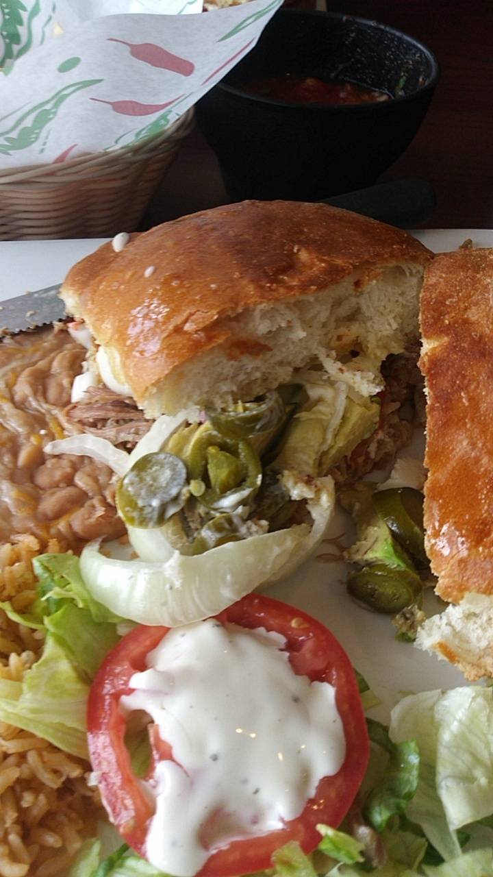 Hacienda Villarreal | restaurant | 460 N Murray Blvd, Colorado Springs, CO 80916, USA | 7194185857 OR +1 719-418-5857