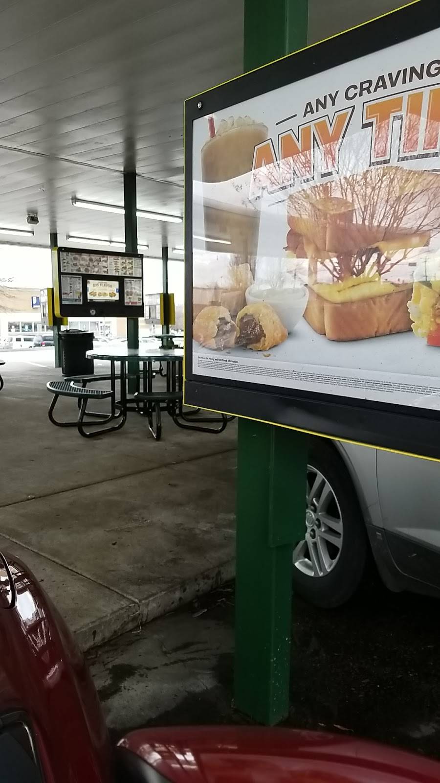Sonic Drive-In | restaurant | 7679 Hwy 70 S, Nashville, TN 37221, USA | 6156732921 OR +1 615-673-2921