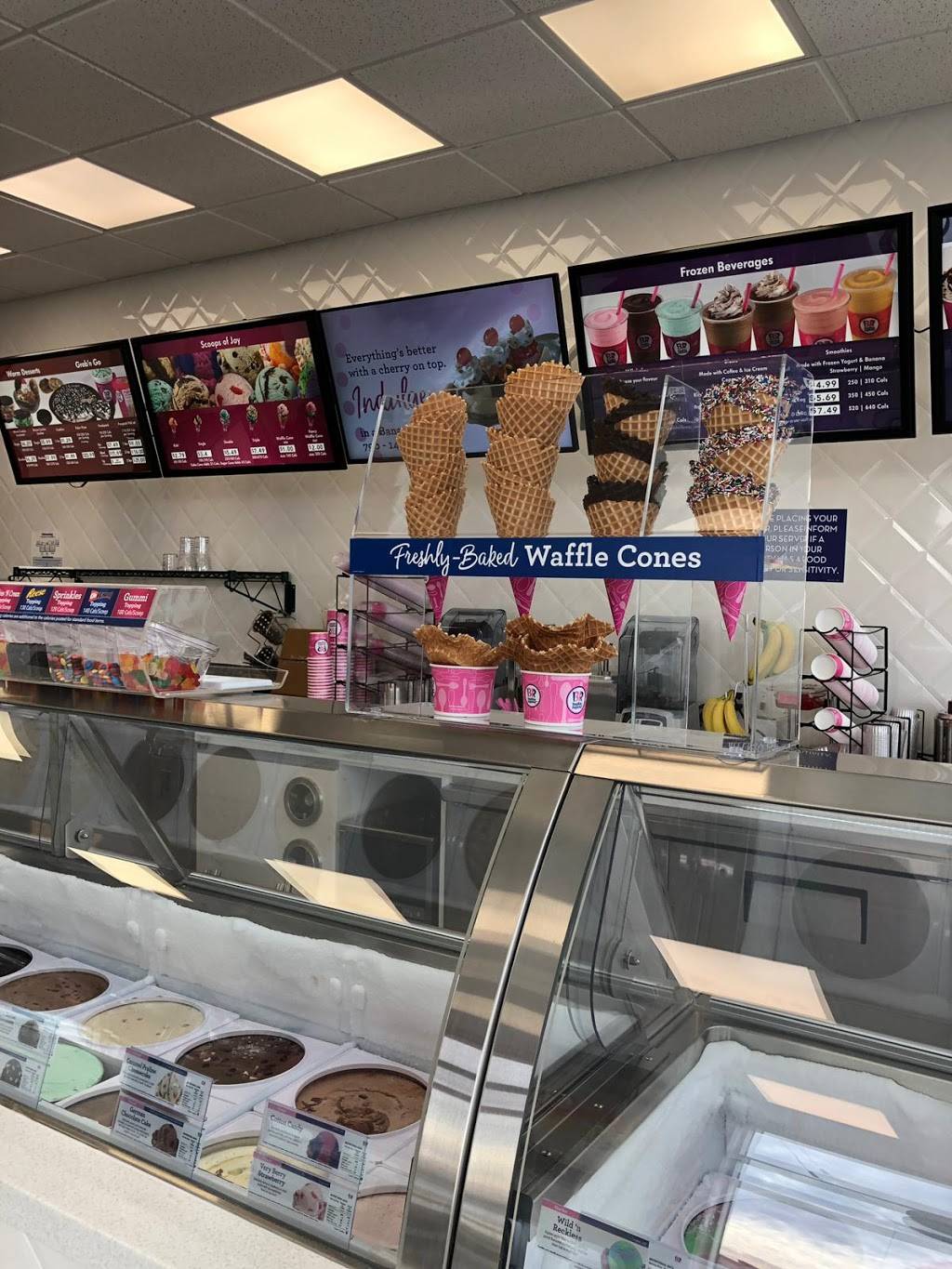Baskin Robbins | restaurant | 72 Quarry Edge Dr, Brampton, ON L6V 4K2, Canada | 9054515199 OR +1 905-451-5199