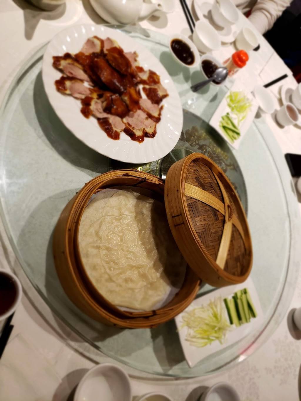 Johns Chinese BBQ Restaurant 敍香園海鮮燒臘酒家 | restaurant | 328 Hwy 7, Richmond Hill, ON L4B 3P7, Canada | 9058813333 OR +1 905-881-3333