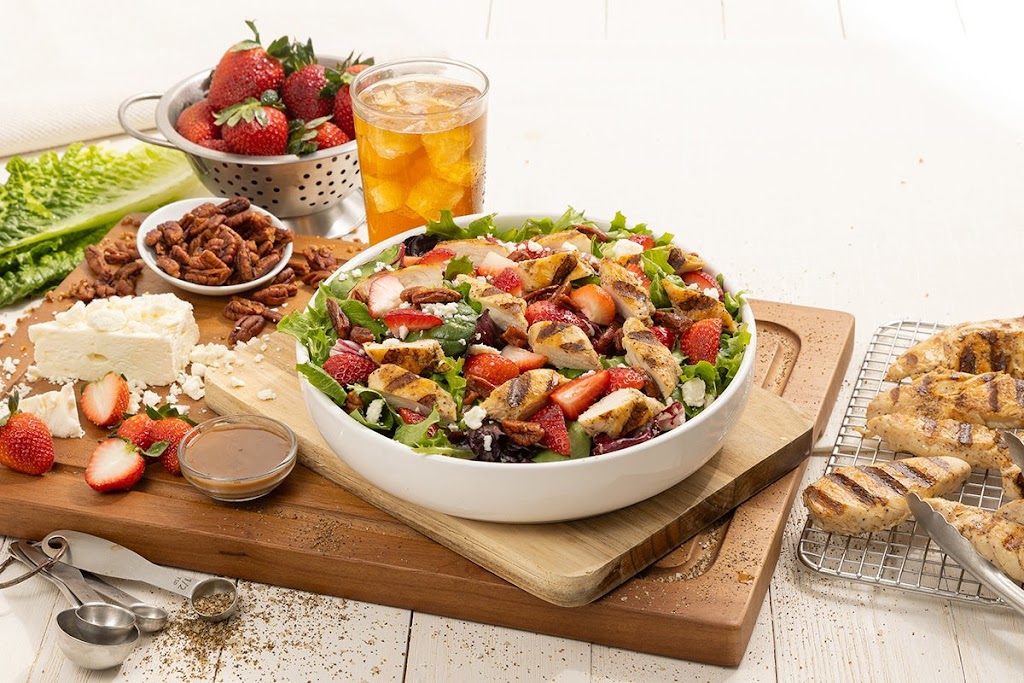 Slim Chickens | restaurant | 550 Salem Rd, Conway, AR 72034, USA | 5014507546 OR +1 501-450-7546