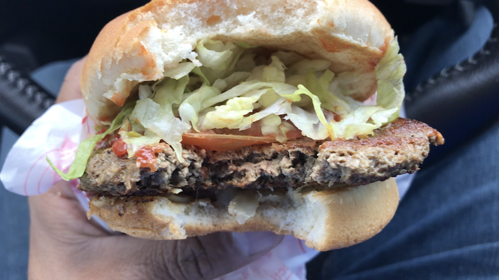 Fatburger | restaurant | 2251 West Rosecrans Ave #12, Compton, CA 90222, USA | 3107641771 OR +1 310-764-1771