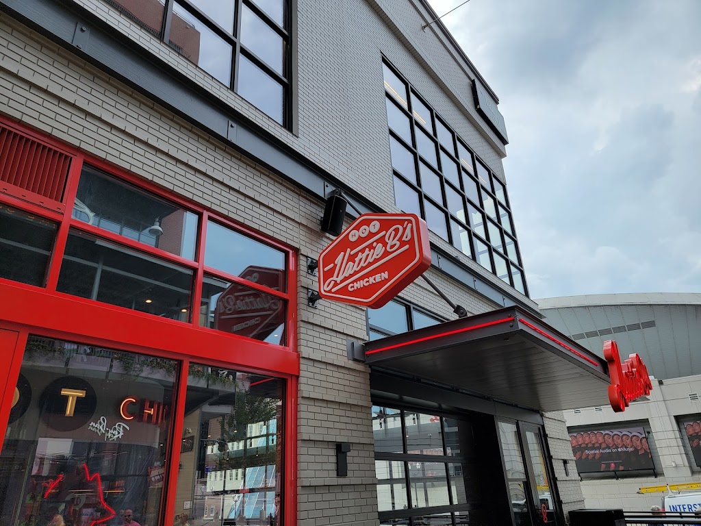 Hattie Bs Hot Chicken - Lower Broadway Nashville | restaurant | 5069 Broadway Pl Suite A-103, Nashville, TN 37203, USA | 6155768700 OR +1 615-576-8700