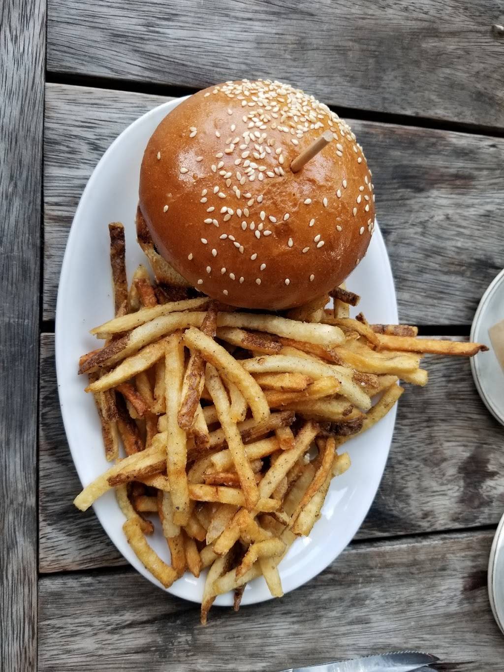 King + Duke | restaurant | 3060 Peachtreet St NW, Atlanta, GA 30305, USA | 4044773500 OR +1 404-477-3500