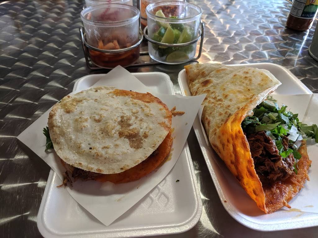 Birrieria Negro Durazo | restaurant | 1604 E 18th St, National City, CA 91950, USA | 6197488900 OR +1 619-748-8900