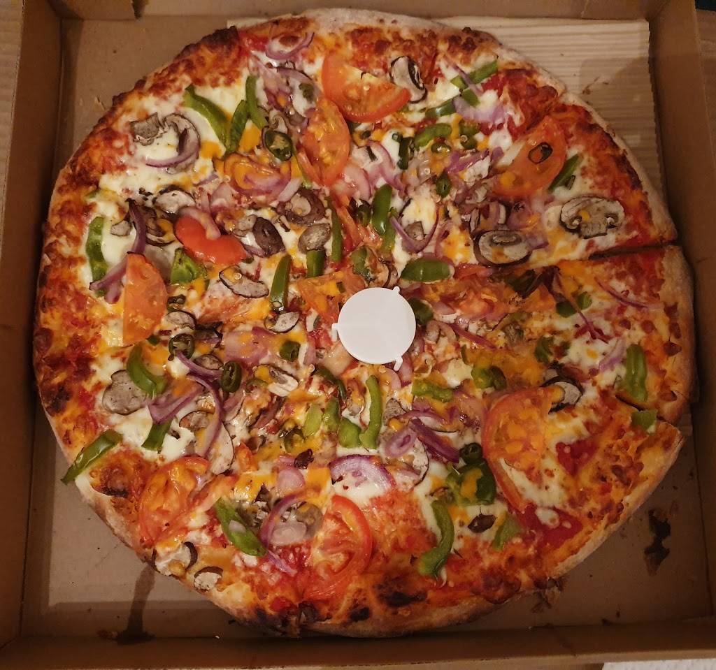 Pizzaville | meal delivery | 5758 Main St UNIT 3, Whitchurch-Stouffville, ON L4A 2T1, Canada | 4167363636 OR +1 416-736-3636