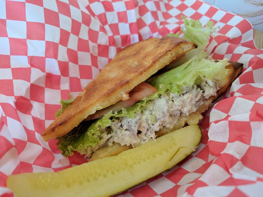 Wedgies Restaurant | restaurant | 1216 Morganton Rd, Southern Pines, NC 28387, USA | 9106932909 OR +1 910-693-2909