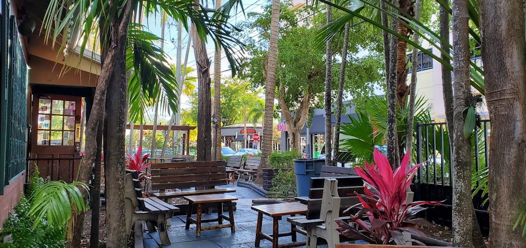 Bougainvilleas Old Florida Tavern | restaurant | 7221 SW 58th Ave, South Miami, FL 33143, USA | 3056698577 OR +1 305-669-8577