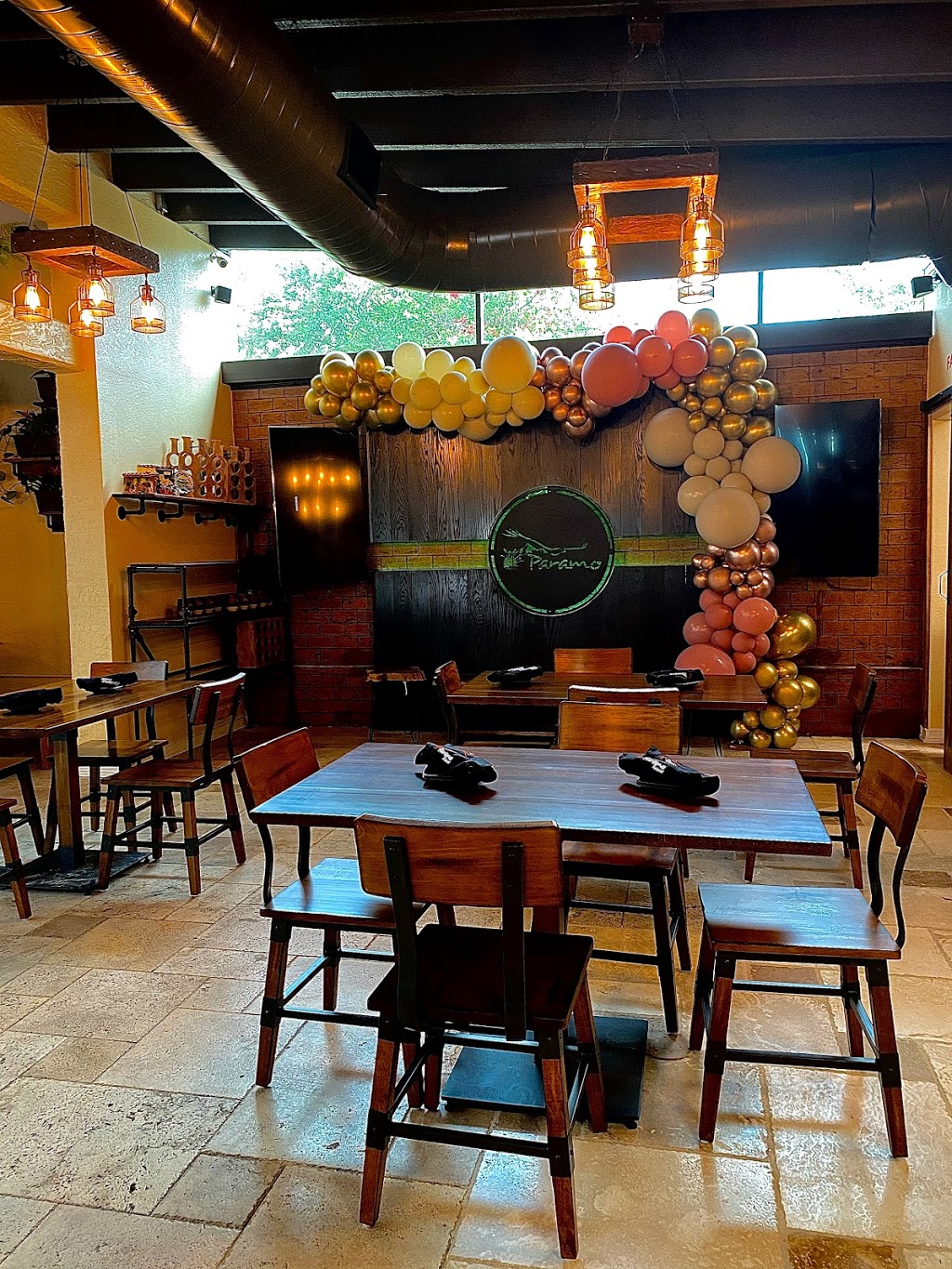 Paramo Café & Restaurant | restaurant | 3700 N Lockwood Ridge Rd, Sarasota, FL 34234, USA | 9415448669 OR +1 941-544-8669