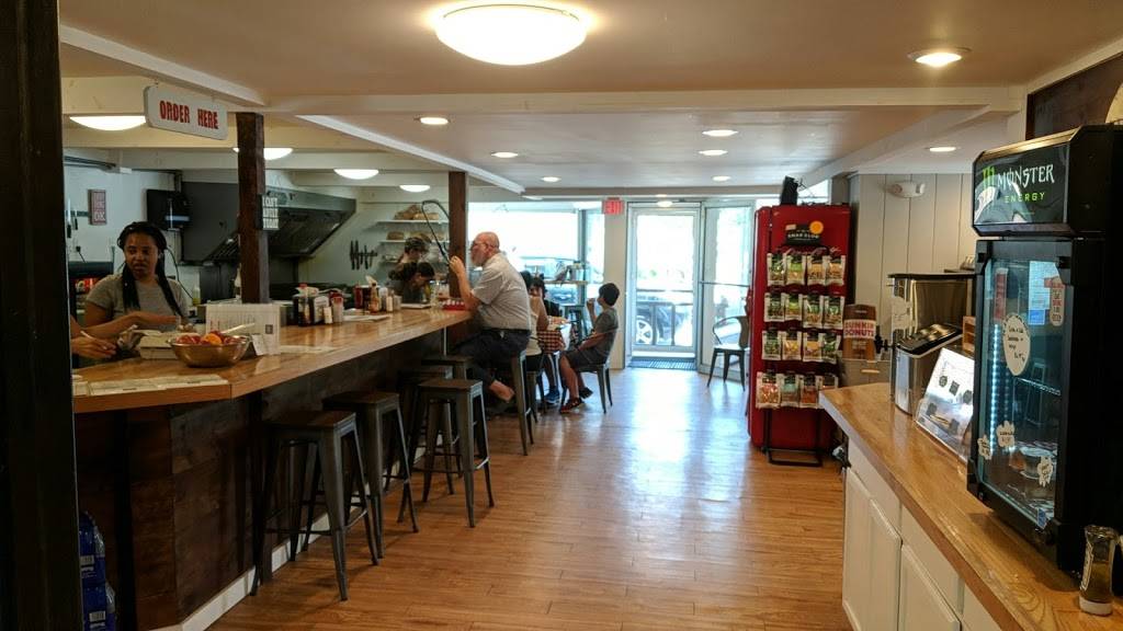 Everyday Joes | restaurant | 317 Main St, Bar Harbor, ME 04609, USA | 2072882824 OR +1 207-288-2824