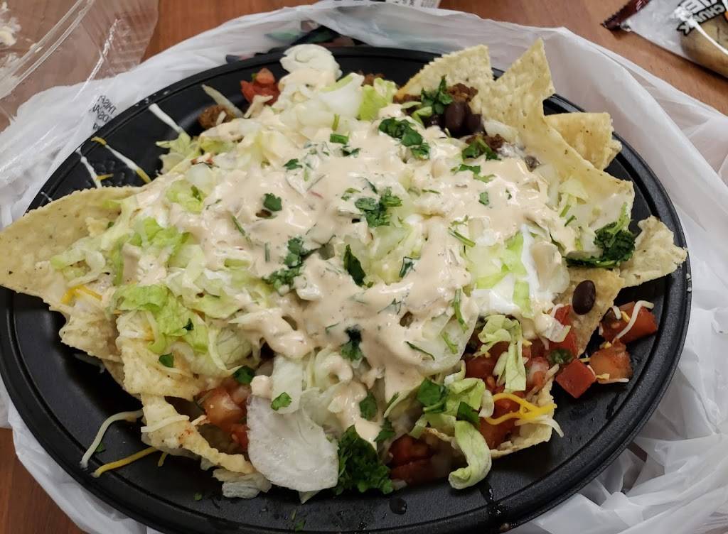 Moes Southwest Grill | restaurant | 2338 W Brandon Blvd, Brandon, FL 33511, USA | 8136810955 OR +1 813-681-0955