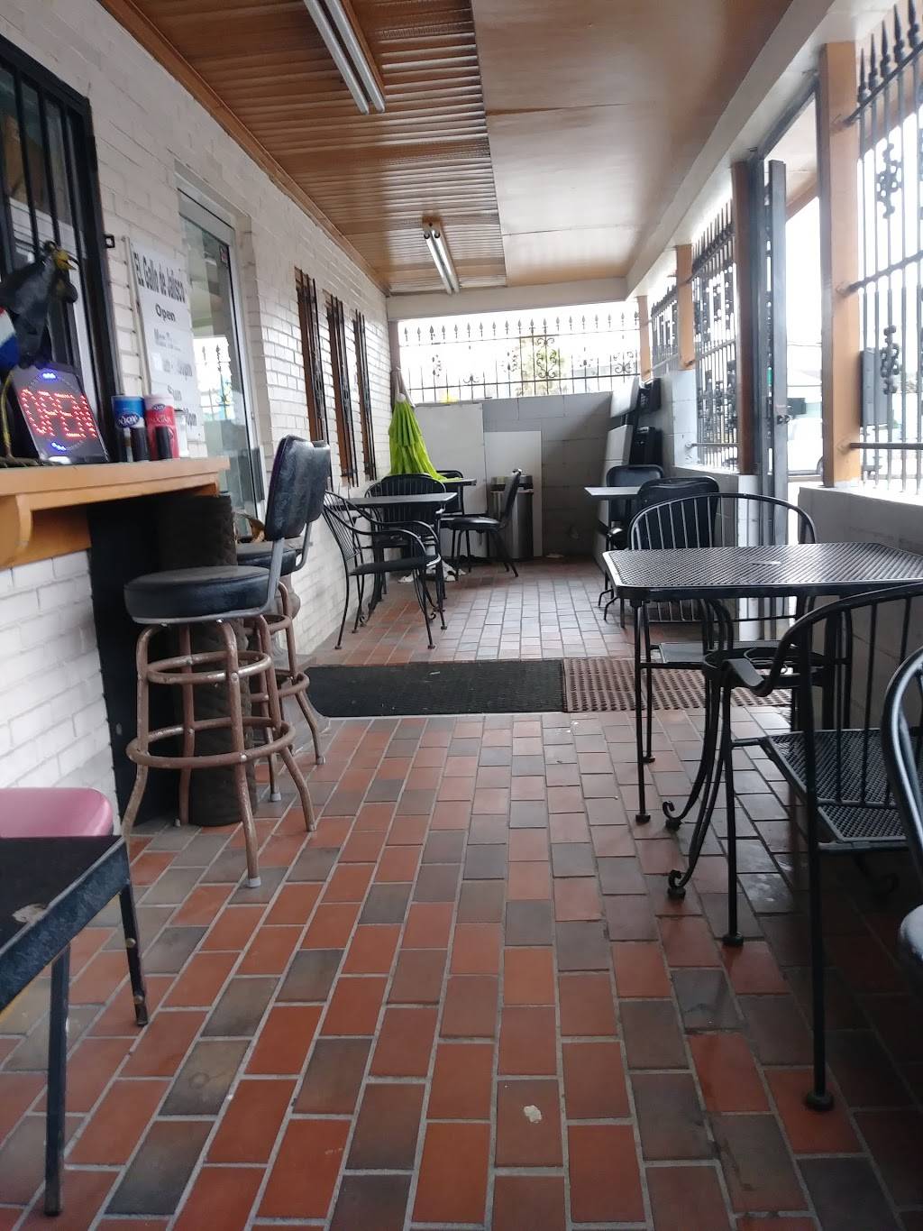 El Gallo de Jalisco | restaurant | 3220 White Oak Dr, Houston, TX 77007, USA | 7138639101 OR +1 713-863-9101