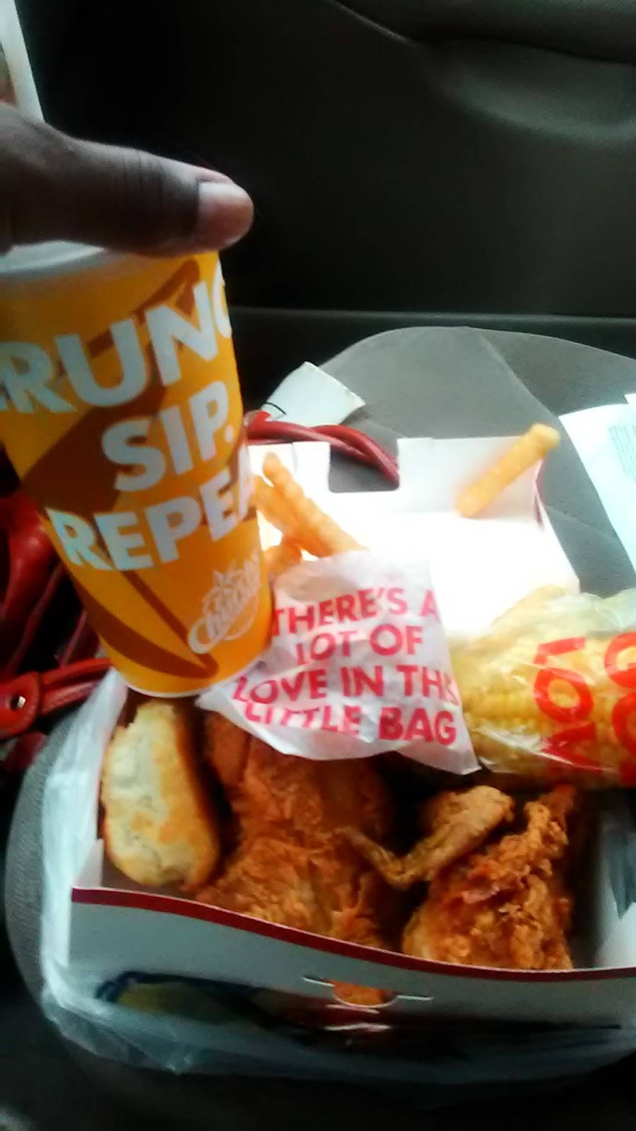 Churchs Chicken | restaurant | 600 S 5th Ave, Maywood, IL 60153, USA | 7088650713 OR +1 708-865-0713