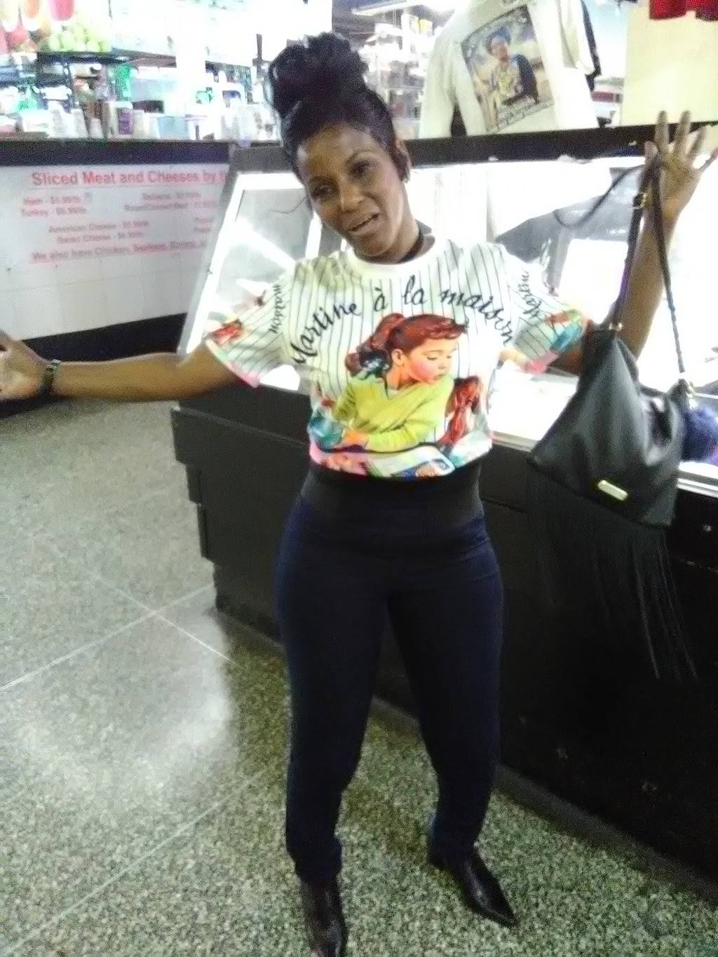 Mary Mervis Delicatessen | meal takeaway | 400 W Lexington St # 40, Baltimore, MD 21201, USA | 4107521397 OR +1 410-752-1397