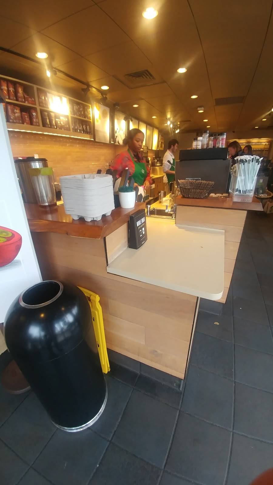 Starbucks | cafe | 6227 N Charles St #6225, Baltimore, MD 21212, USA | 4103778715 OR +1 410-377-8715