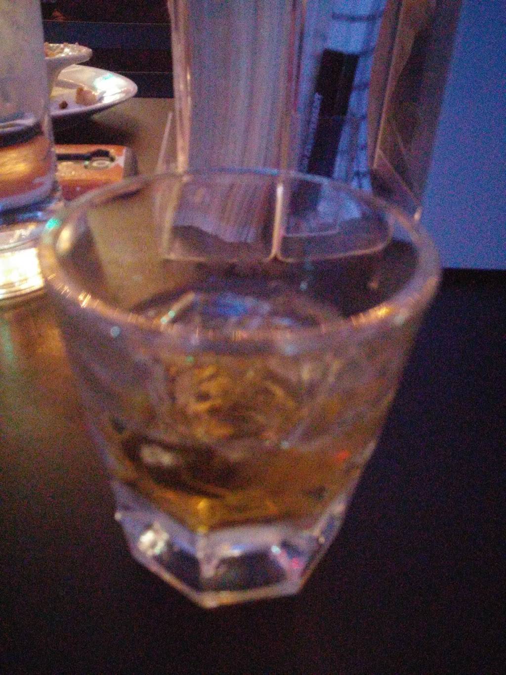 Colonial Cafe | restaurant | 550 Chicopee St, Chicopee, MA 01013, USA | 4135361935 OR +1 413-536-1935