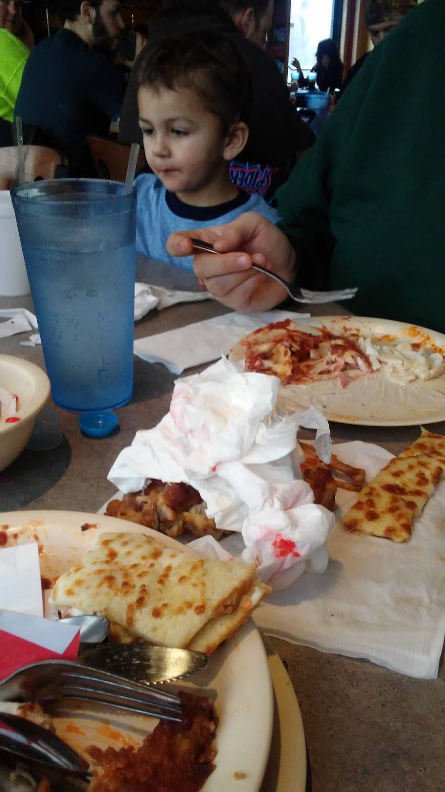 Fort Ball Pizza Palace | restaurant | 1307 W State St, Fremont, OH 43420, USA | 4193347800 OR +1 419-334-7800