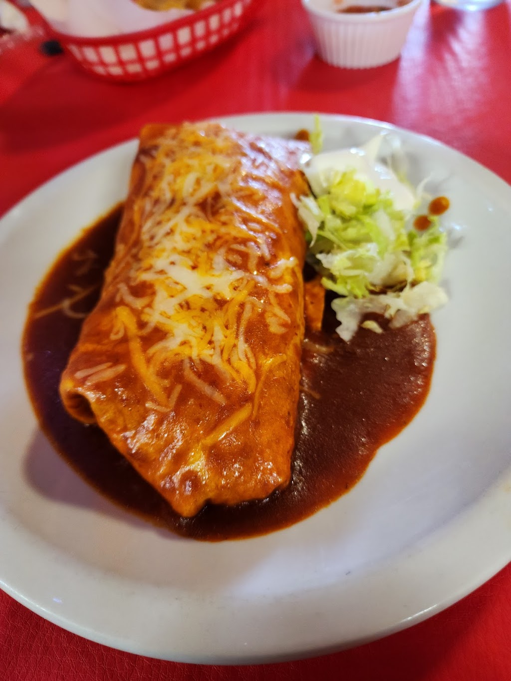 Rizos Restaurant | restaurant | 1480 N White Sands Blvd, Alamogordo, NM 88310, USA | 5754342607 OR +1 575-434-2607