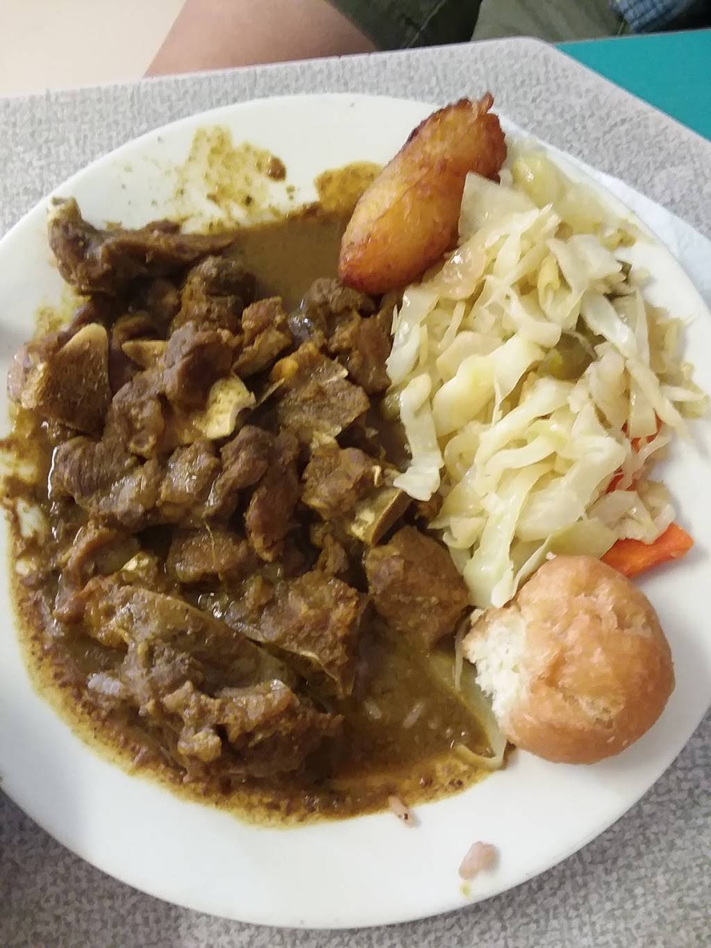 Taste of the Islands Restaurant | restaurant | 2231 34th St S, St. Petersburg, FL 33711, USA | 7273214157 OR +1 727-321-4157