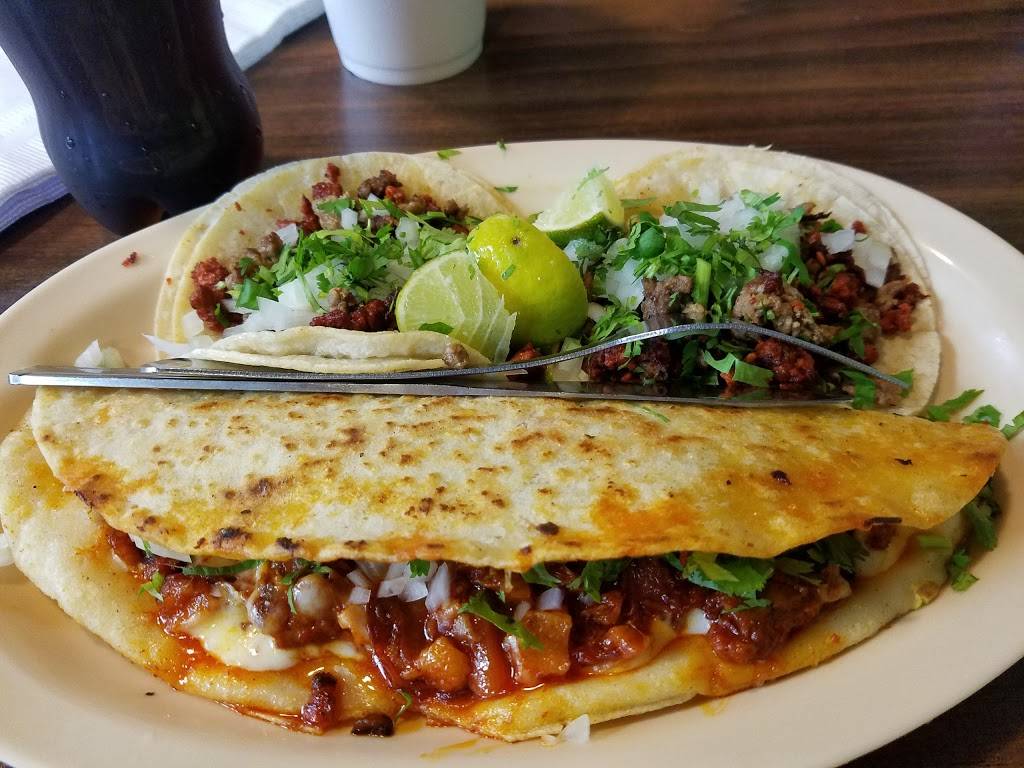 Torteria Insurgentes | restaurant | 3114 Saturn Rd, Garland, TX 75041, USA | 2147038373 OR +1 214-703-8373