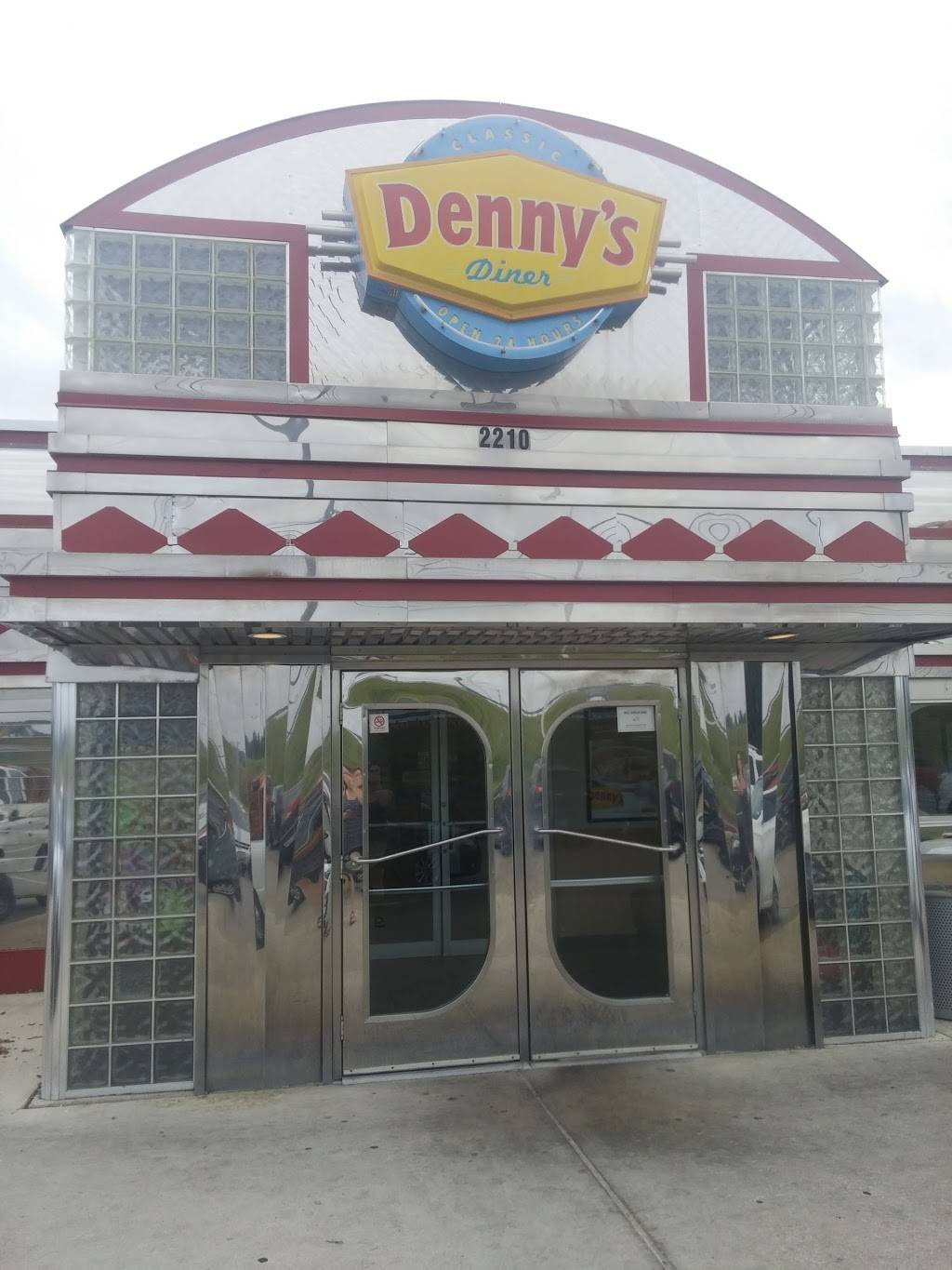 Dennys | restaurant | 2210 S East Loop 410, San Antonio, TX 78220, USA | 2106489388 OR +1 210-648-9388