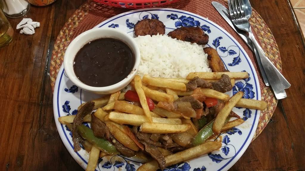 La Taverna Cubana | restaurant | 5424 Laurel Canyon Blvd, Valley Village, CA 91607, USA | 8187636272 OR +1 818-763-6272
