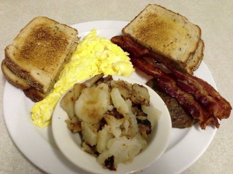 Granny Bees LLC | restaurant | 179 Main St, Appomattox, VA 24522, USA | 4343522259 OR +1 434-352-2259