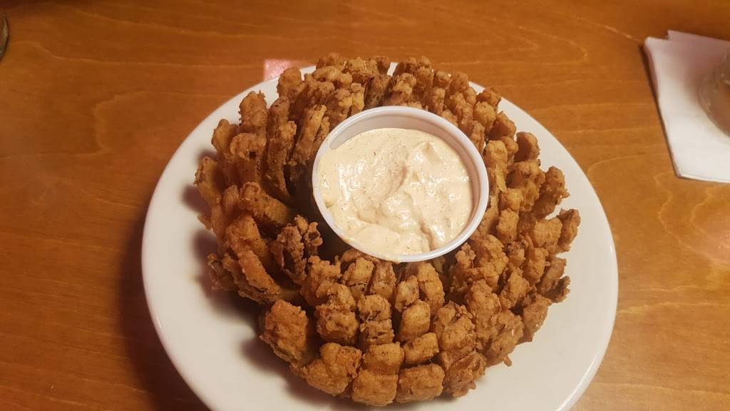 Texas Roadhouse | restaurant | 2602 Conduit Rd, Colonial Heights, VA 23834, USA | 8045204933 OR +1 804-520-4933