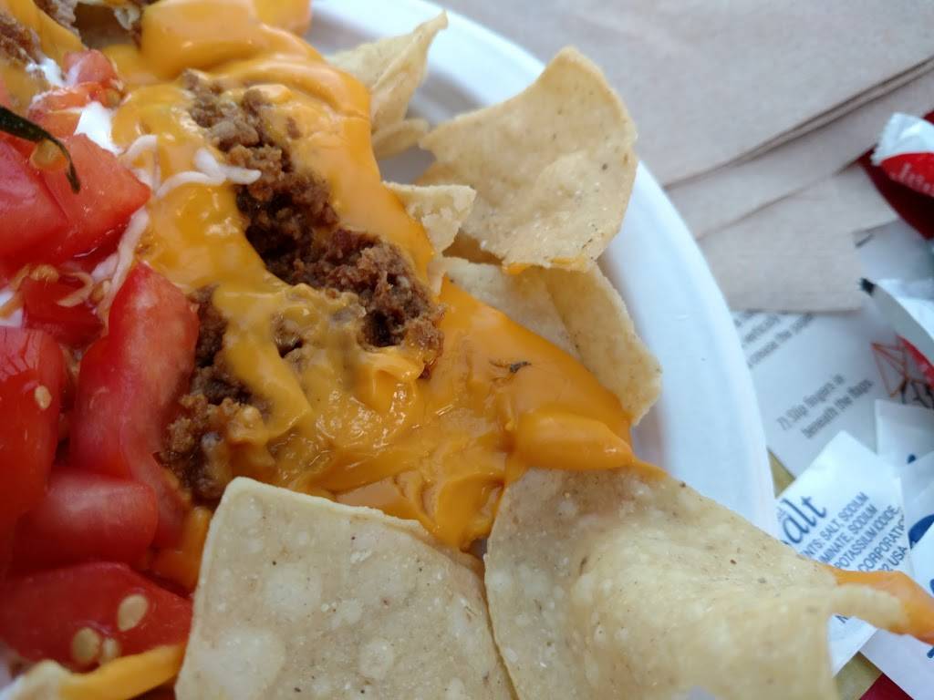 Del Taco | meal takeaway | 1098 Enchanted Way, Simi Valley, CA 93065, USA | 8055277787 OR +1 805-527-7787