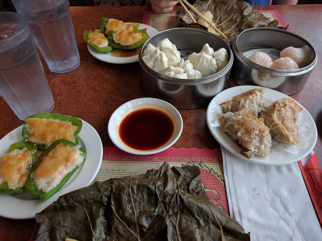 Golden Wok | restaurant | 2755 E Grand River Ave, East Lansing, MI 48823, USA | 5173338322 OR +1 517-333-8322