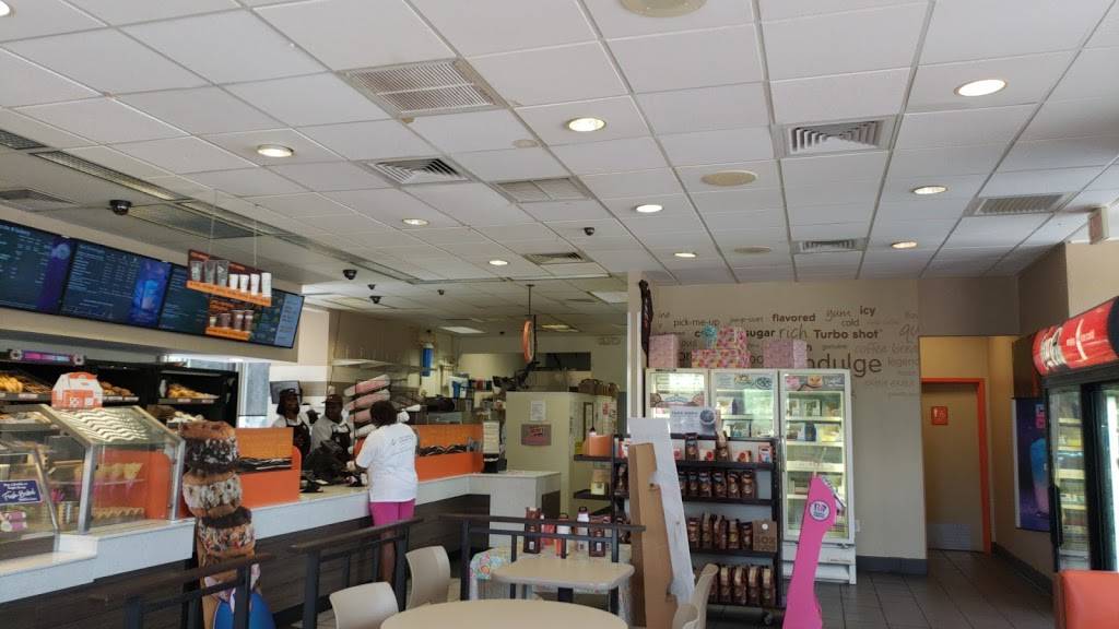 Dunkin | bakery | 1719 E Silver Star Rd, Ocoee, FL 34761, USA | 4075237363 OR +1 407-523-7363