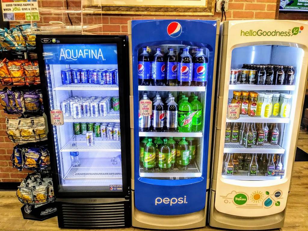 Ranch House Pizza | restaurant | 17 Asylum St #19, Hartford, CT 06103, USA | 8604195100 OR +1 860-419-5100