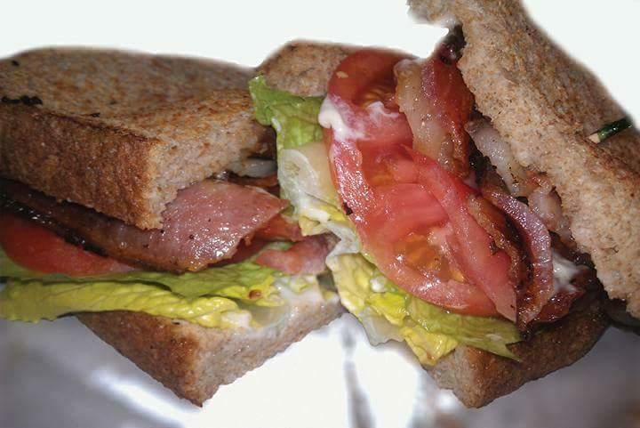 Carmelinas Cafe | cafe | 9400 University Pkwy, Pensacola, FL 32514, USA | 8502086211 OR +1 850-208-6211