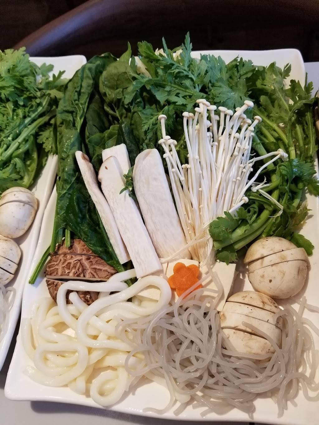 Mums - Home of Shabu-Shabu | restaurant | 1800 Sutter St, San Francisco, CA 94115, USA | 4159316986 OR +1 415-931-6986