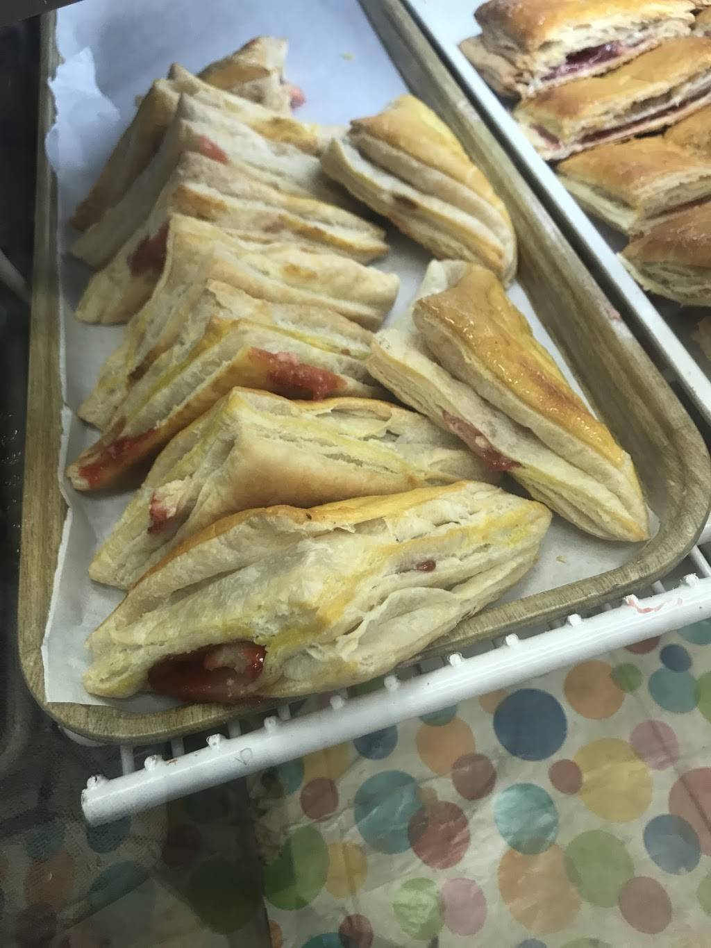 Havana Cafe Bakery | restaurant | 5624 Lee Blvd, Lehigh Acres, FL 33971, USA | 2394916953 OR +1 239-491-6953