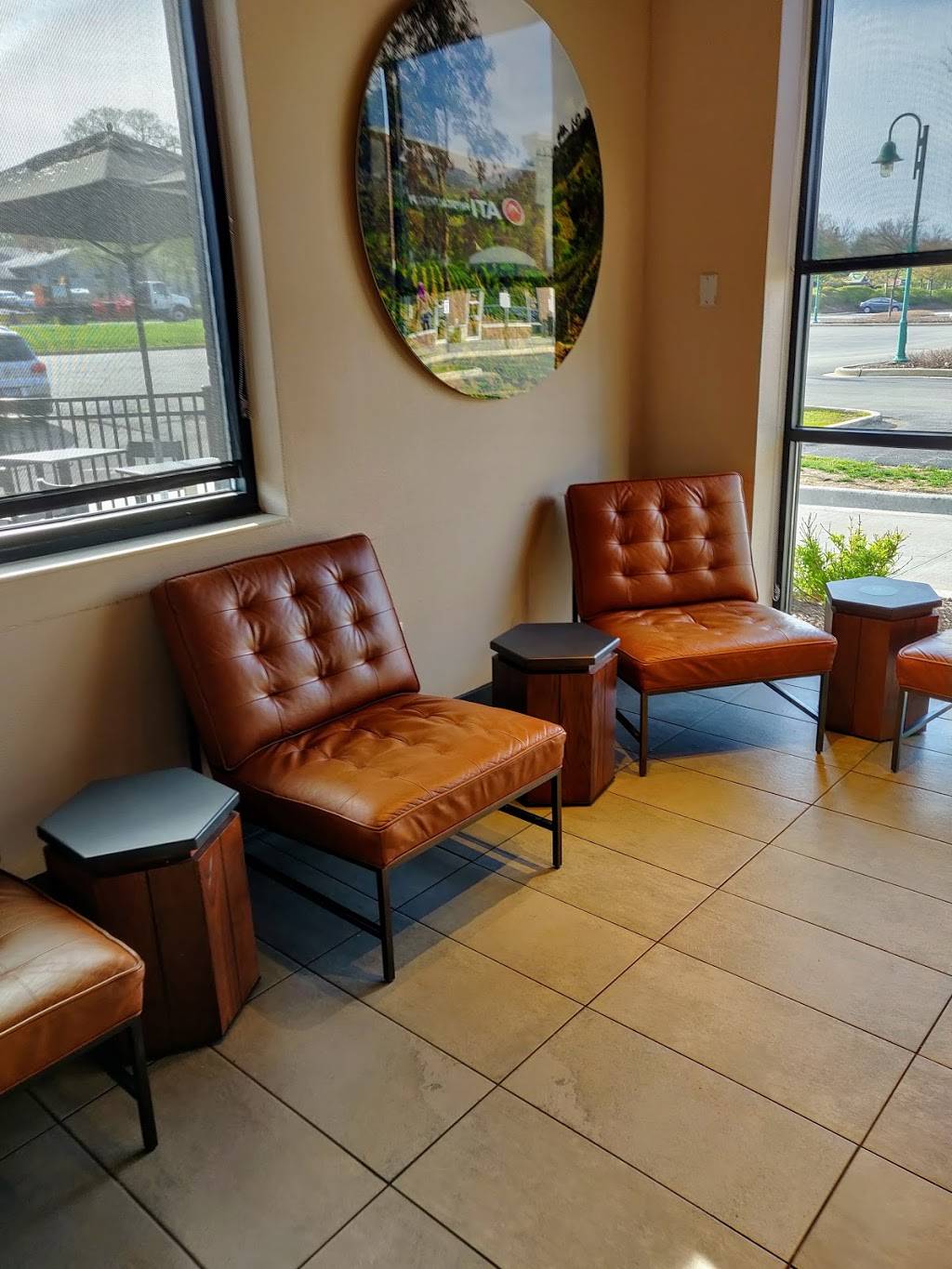 Starbucks | cafe | 6410 IL-53 Ste 100, Woodridge, IL 60517, USA | 3312204867 OR +1 331-220-4867