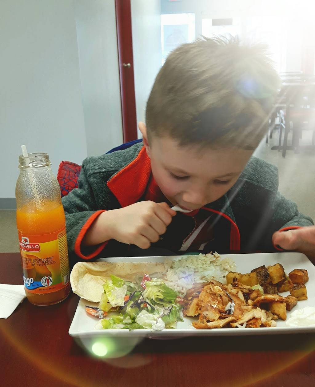 Shawarma style | restaurant | 207 Boulevard du Mont-Bleu, Gatineau, QC J8Z 2M3, Canada | 8195254434 OR +1 819-525-4434