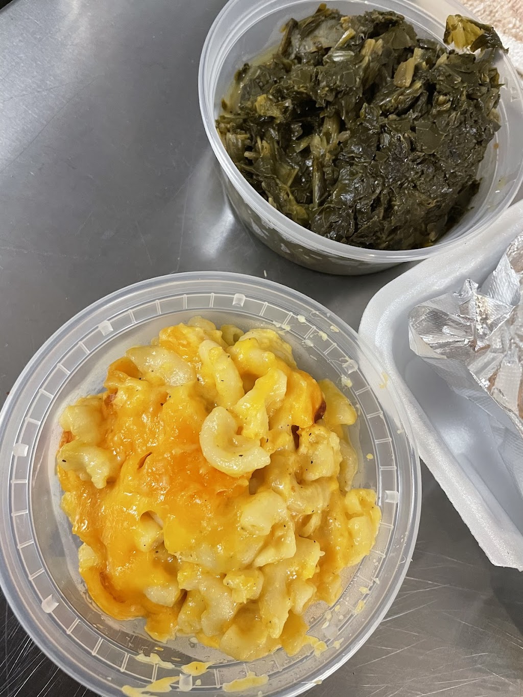 BBQ CENTRAL | restaurant | 25298 Greenfield Rd, Oak Park, MI 48237, USA | 2489512451 OR +1 248-951-2451