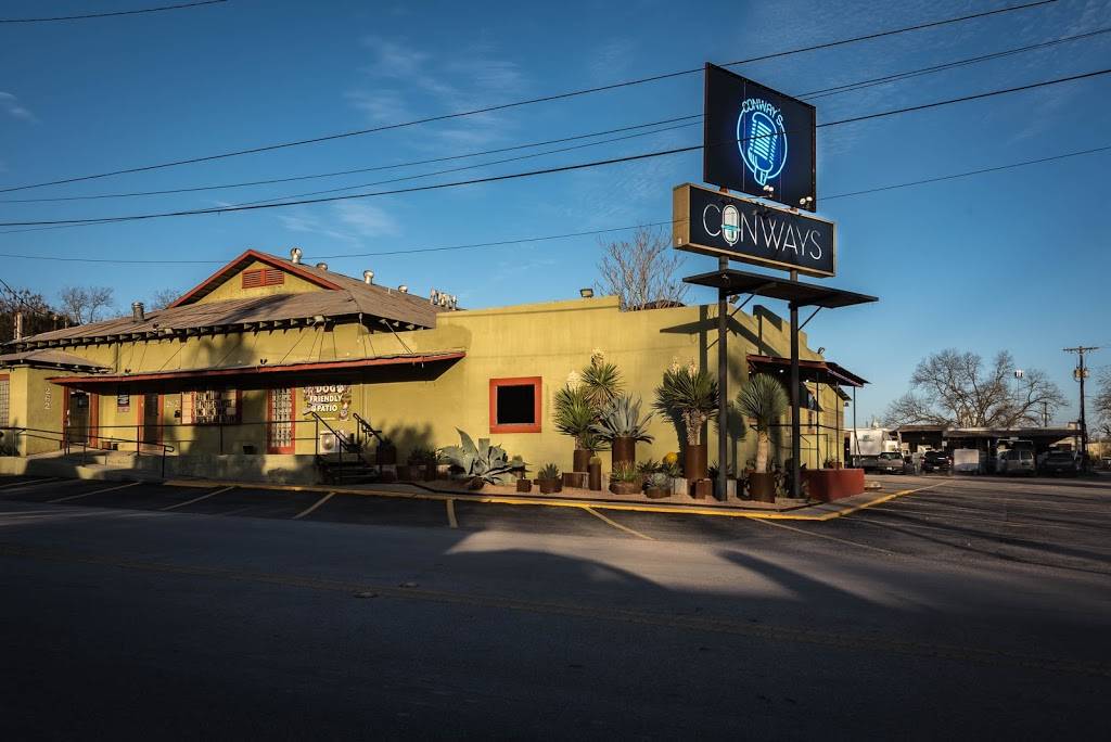 Conways | restaurant | 262 W Jahn St, New Braunfels, TX 78130, USA | 8306205376 OR +1 830-620-5376