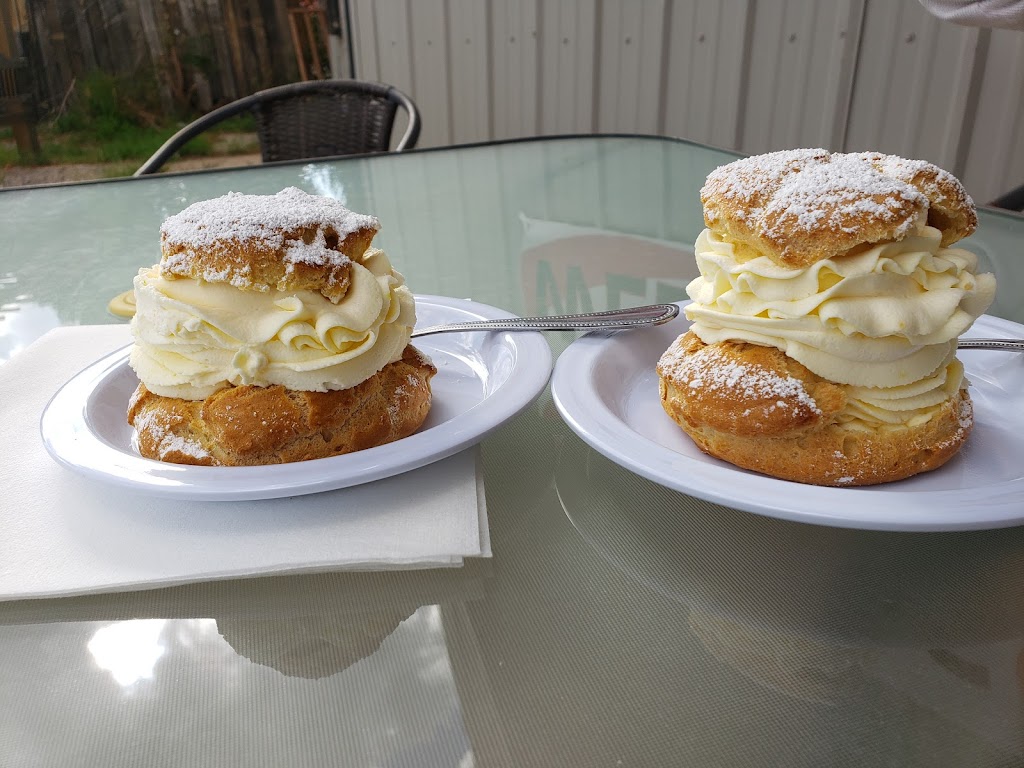 Franks Eats & Sweets | restaurant | 2366 NM-522, Questa, NM 87556, USA | 5755862303 OR +1 575-586-2303