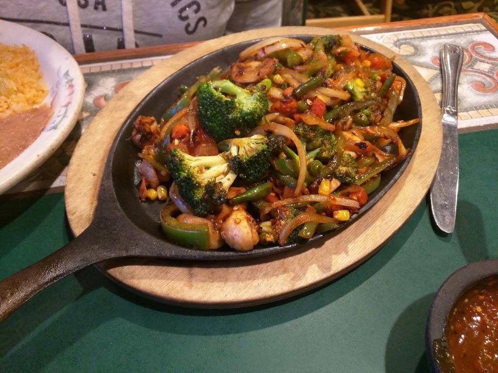 Mi Mexico Restaurant | restaurant | 220 N Milwaukee Ave, Buffalo Grove, IL 60089, USA | 8472293491 OR +1 847-229-3491