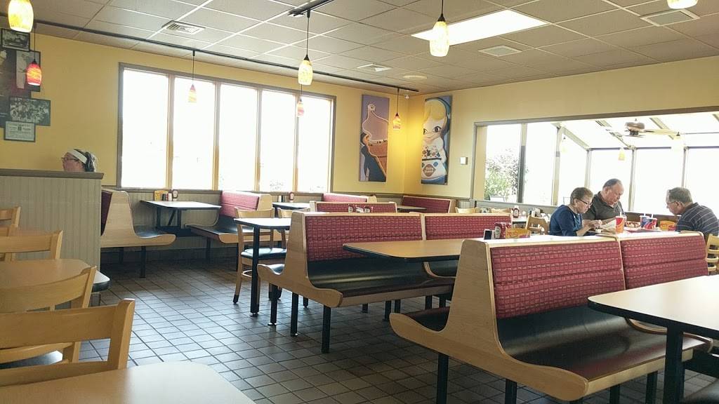 Dairy Queen Grill & Chill | restaurant | 1180 Canton Rd NW, Carrollton, OH 44615, USA | 3306279792 OR +1 330-627-9792